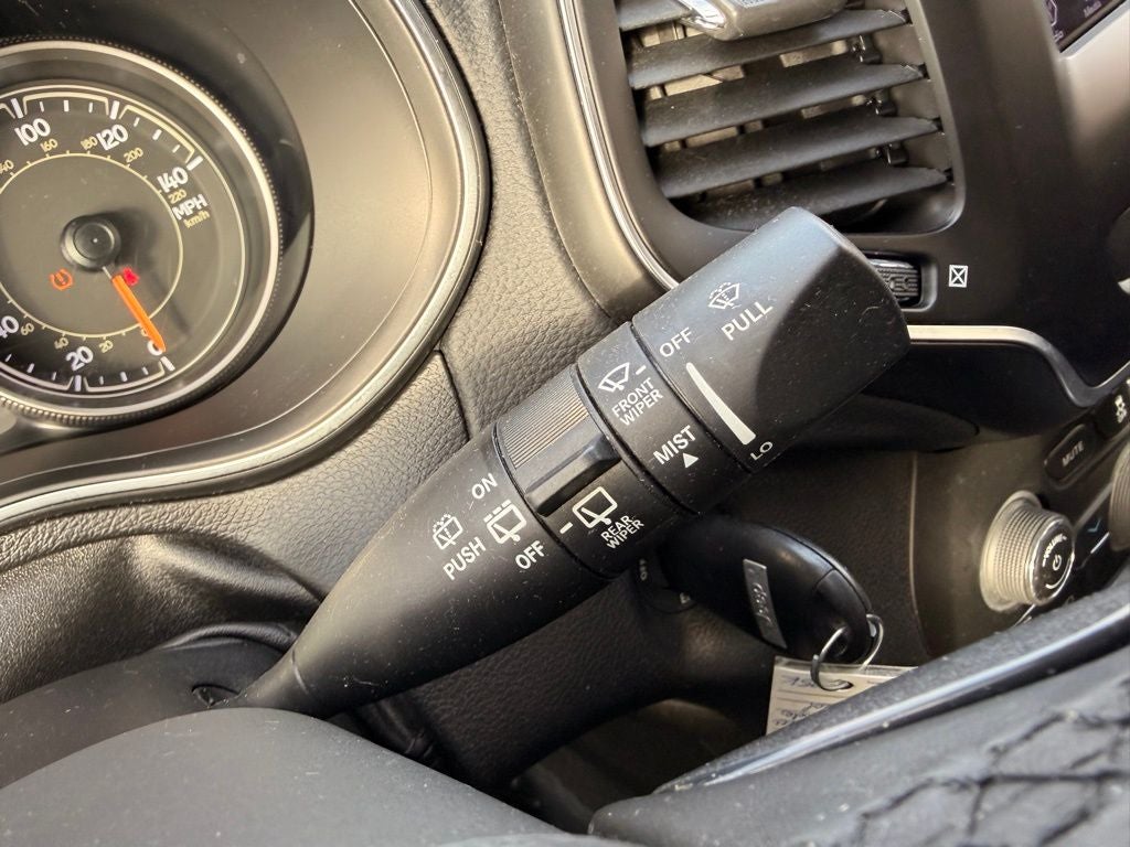 2020 Jeep Cherokee Latitude