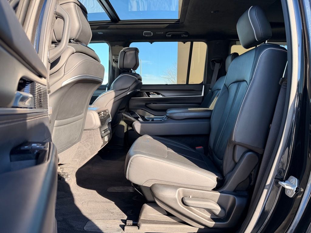 2024 Jeep Grand Wagoneer L Obsidian