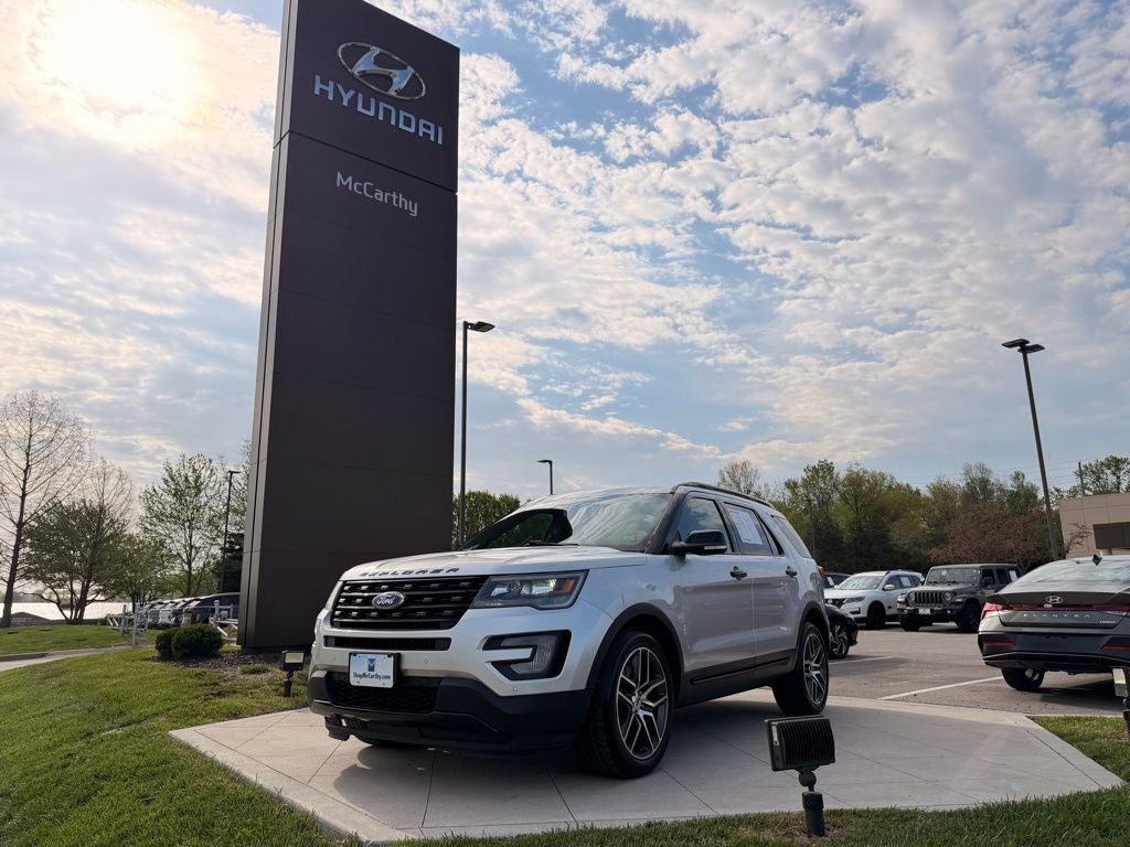2017 Ford Explorer Sport