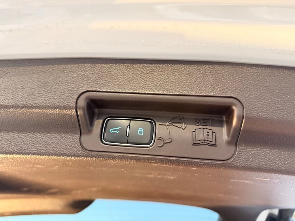 2023 Ford Explorer King Ranch