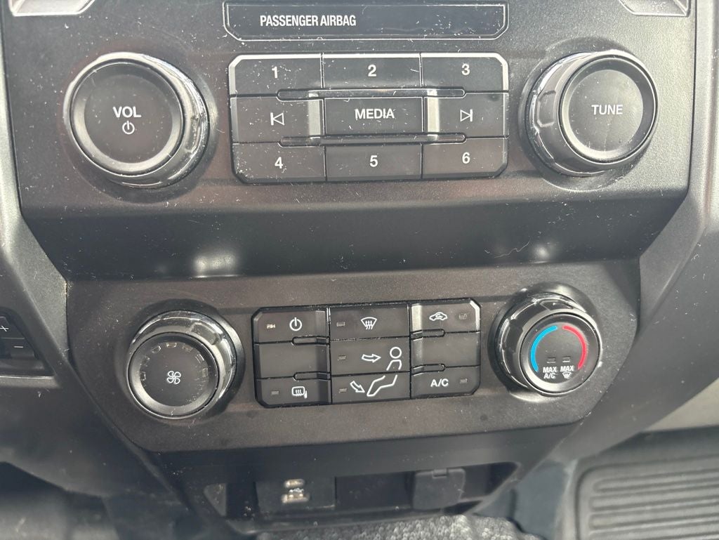 2022 Ford F-350SD XLT