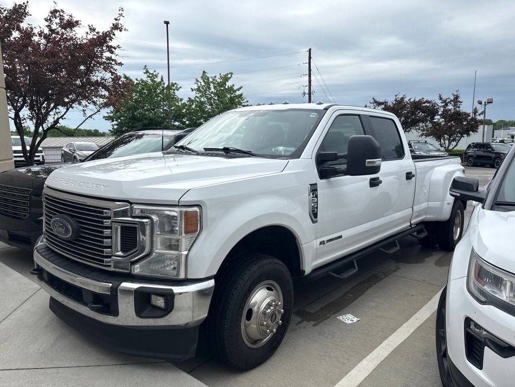 2022 Ford F-350SD XLT