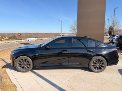 2022 Cadillac CT5 Sport