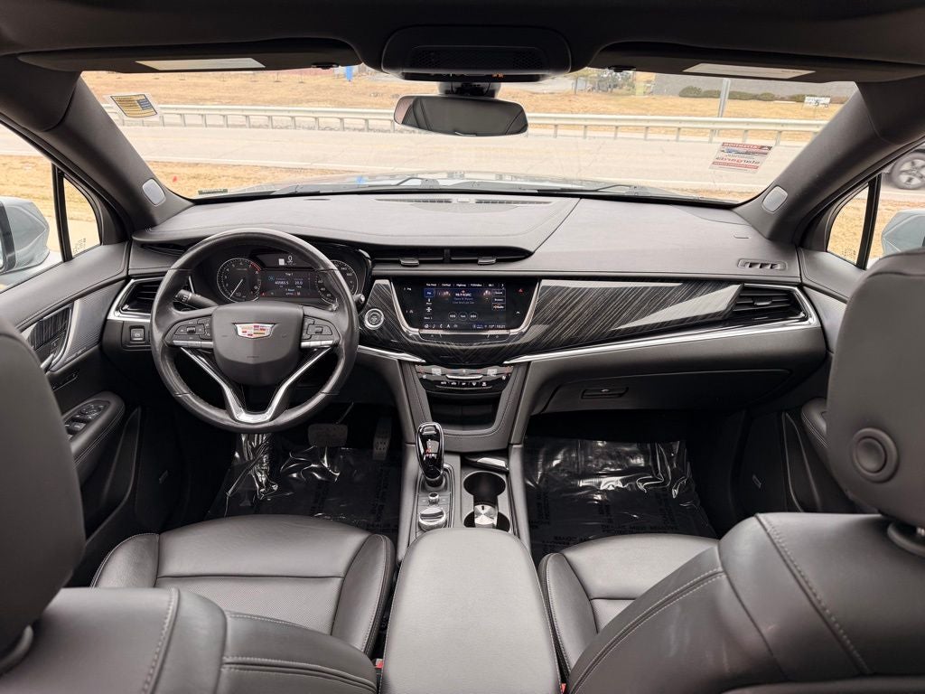 2023 Cadillac XT6 Premium Luxury