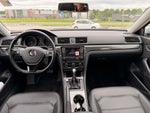 2017 Volkswagen Passat 1.8T SE