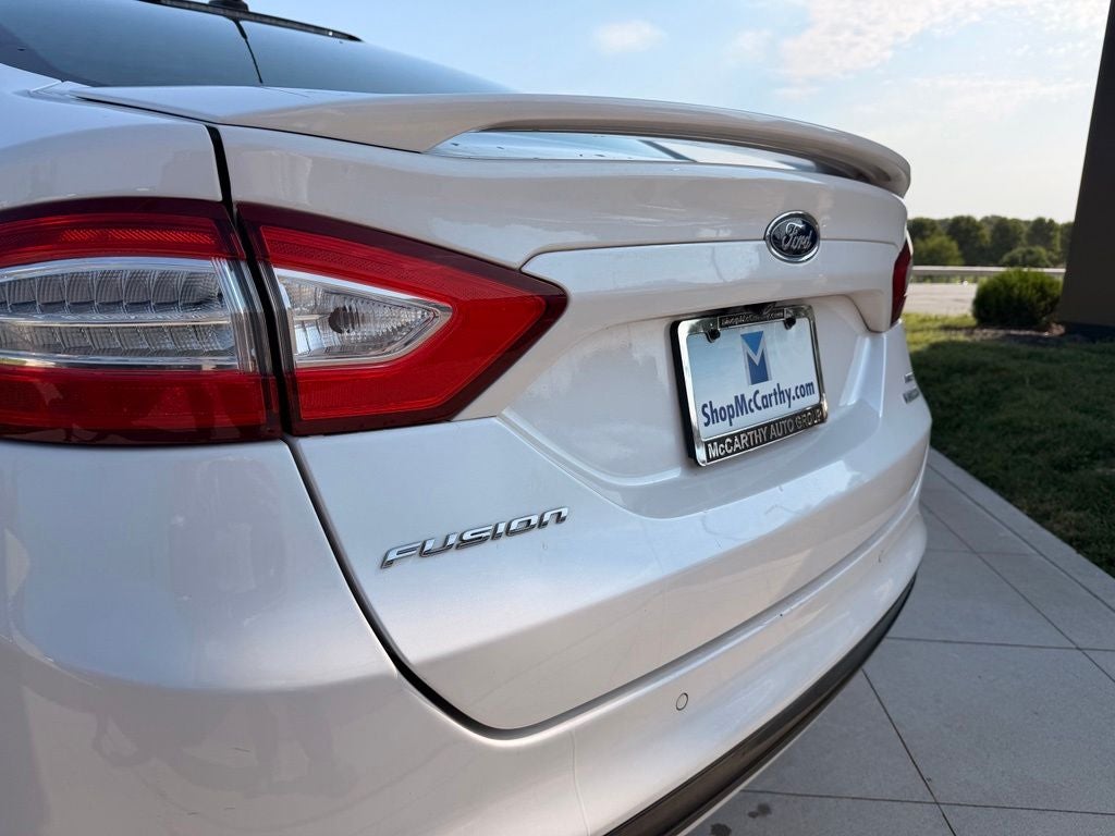 2016 Ford Fusion SE