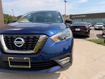 2019 Nissan Kicks SR