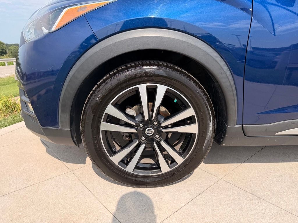 2019 Nissan Kicks SR