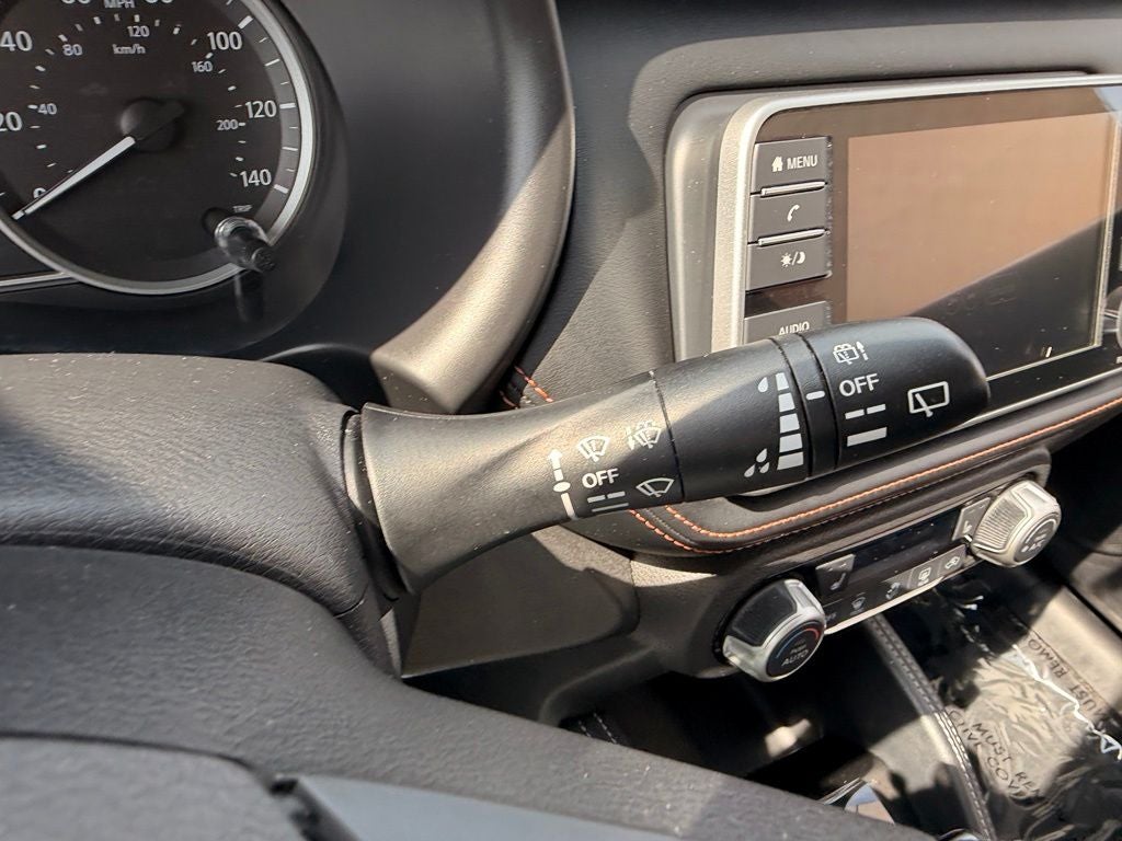 2019 Nissan Kicks SR