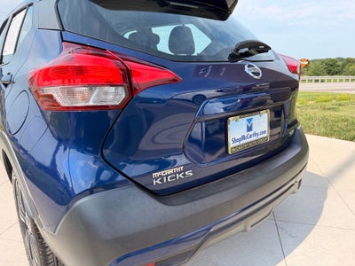2019 Nissan Kicks SR