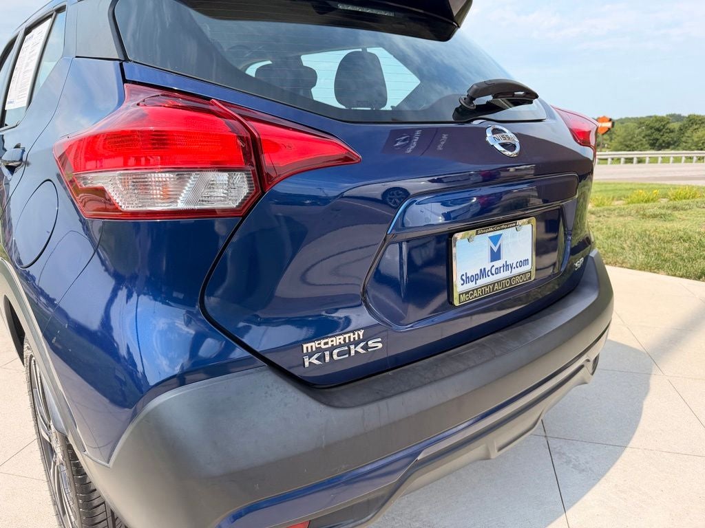 2019 Nissan Kicks SR