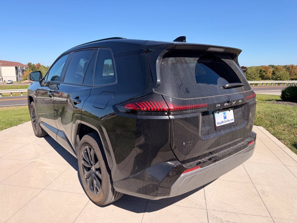 2026 Toyota RAV4 SE