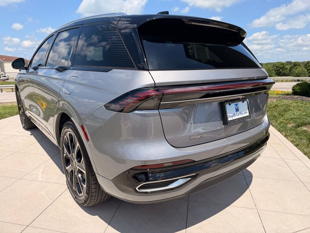 2025 Lincoln Nautilus Reserve