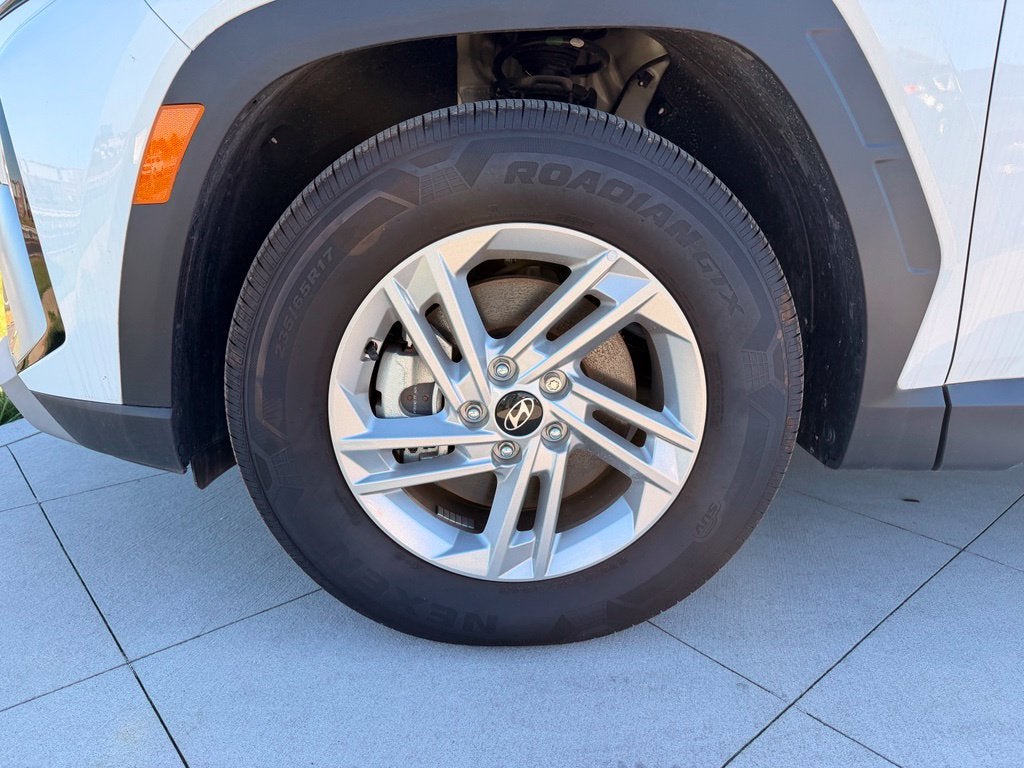 2025 Hyundai TUCSON SE