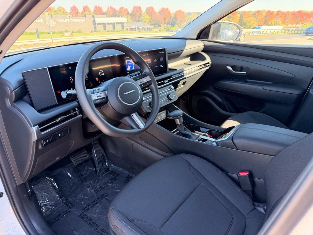 2025 Hyundai TUCSON SE