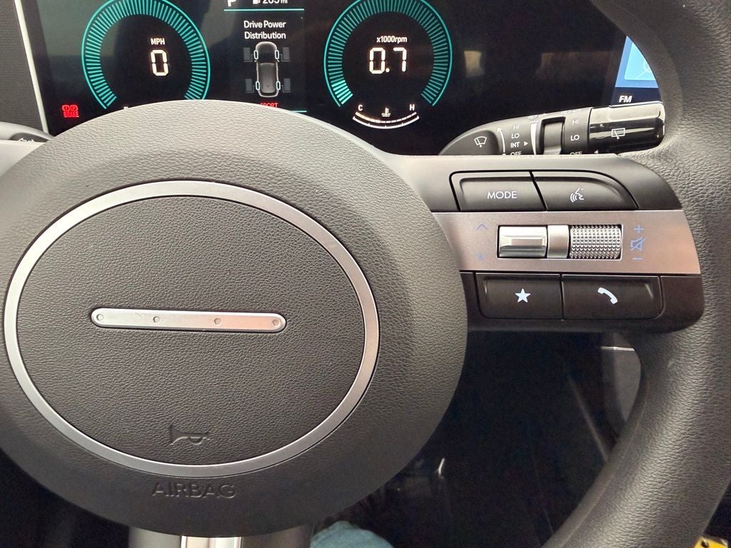 2025 Hyundai TUCSON SE