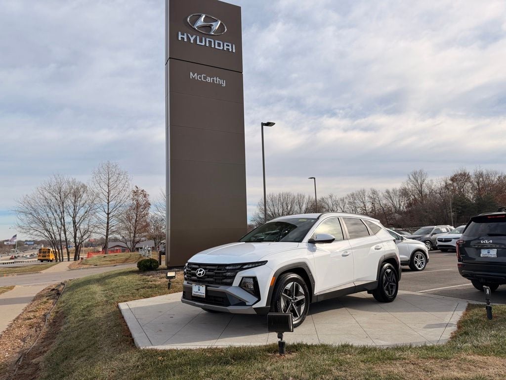2025 Hyundai TUCSON SEL