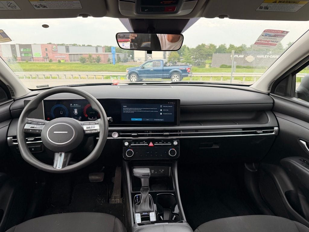 2025 Hyundai TUCSON SEL