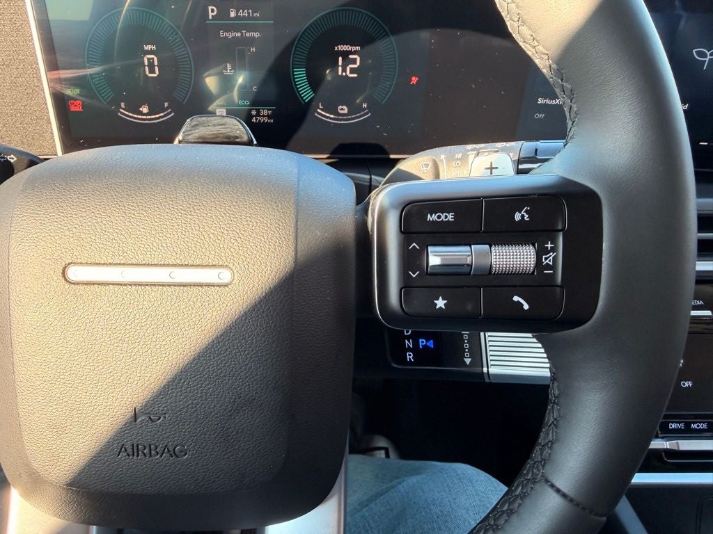 2025 Hyundai SANTA FE HYBRID SEL