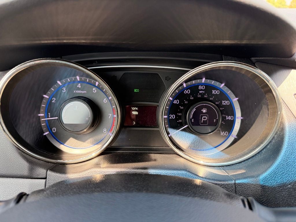 2012 Hyundai SONATA GLS