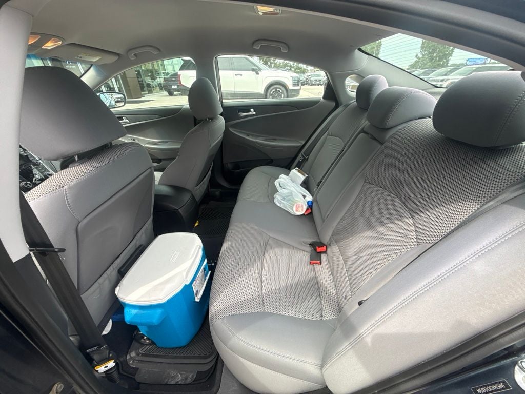 2012 Hyundai SONATA GLS