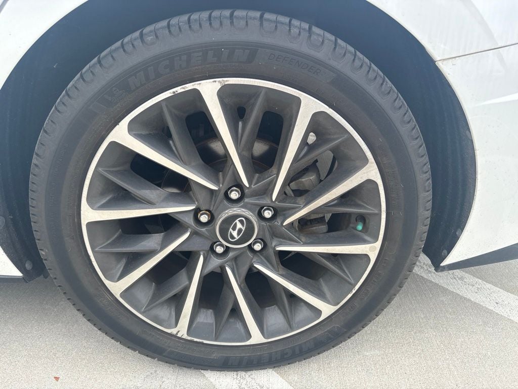 2020 Hyundai SONATA Limited