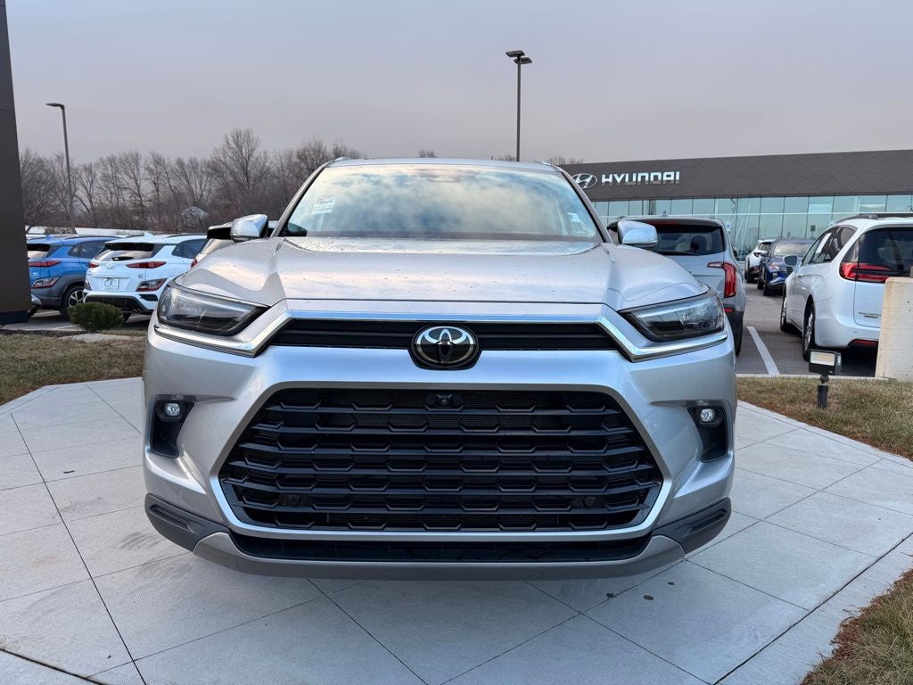 2024 Toyota Grand Highlander Platinum