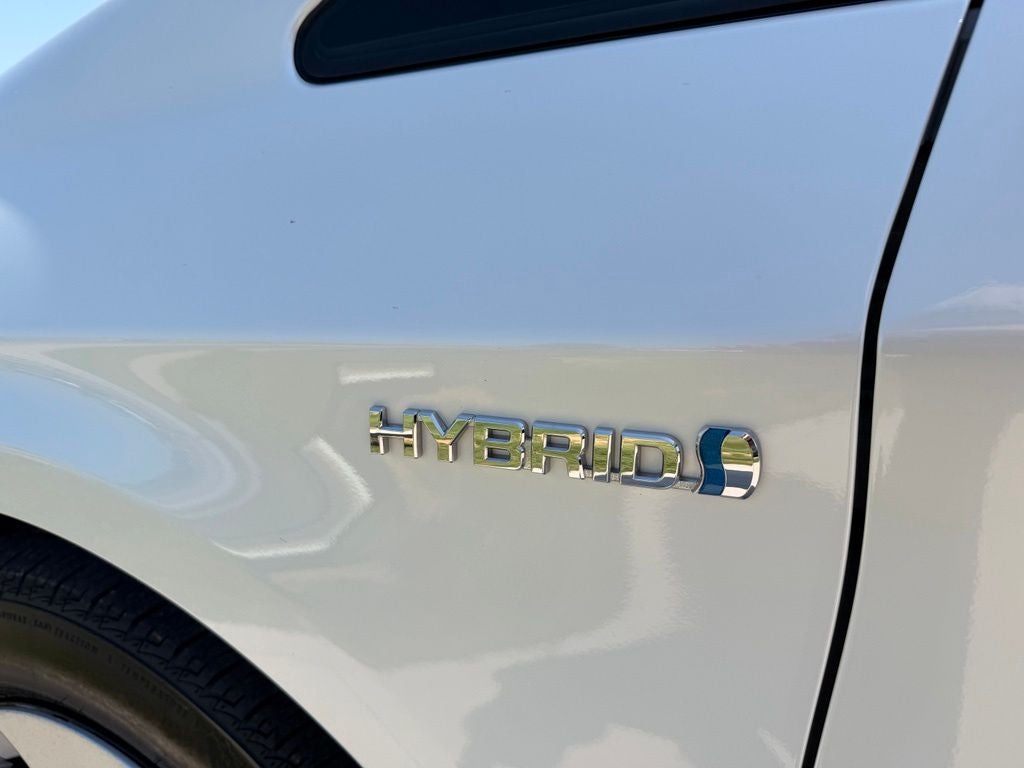 2013 Toyota Prius Four