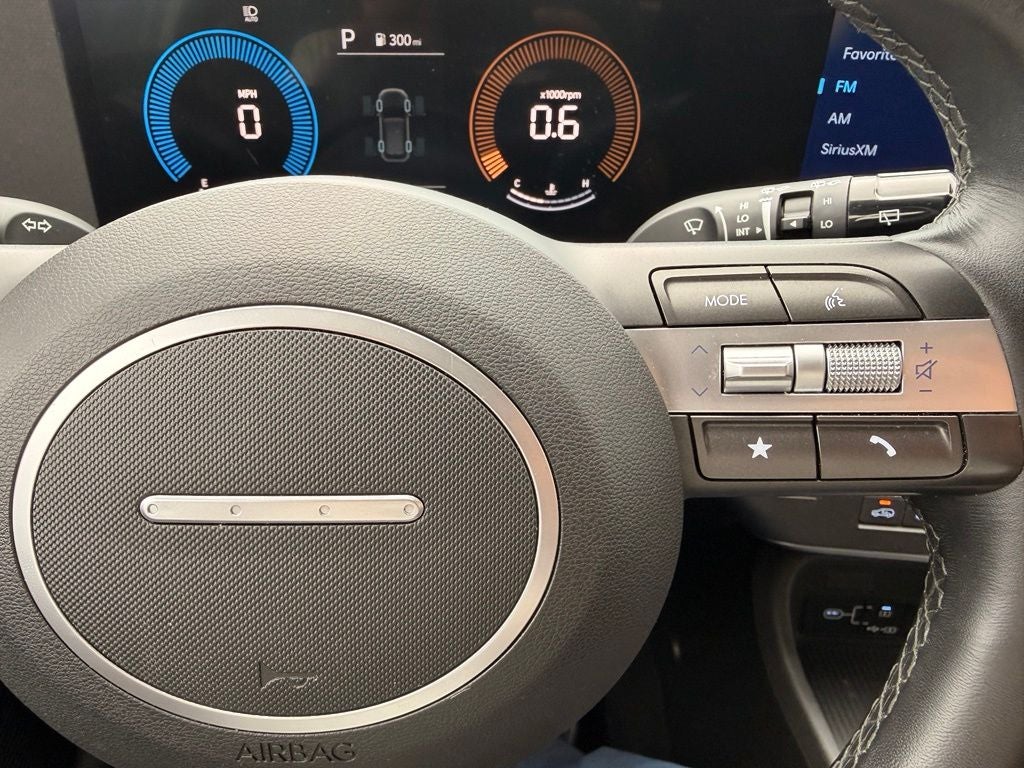 2025 Hyundai KONA SEL