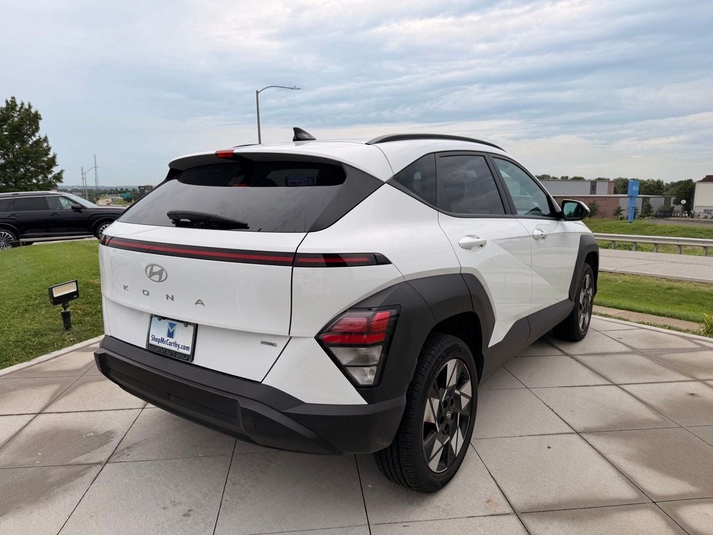 2025 Hyundai KONA SEL