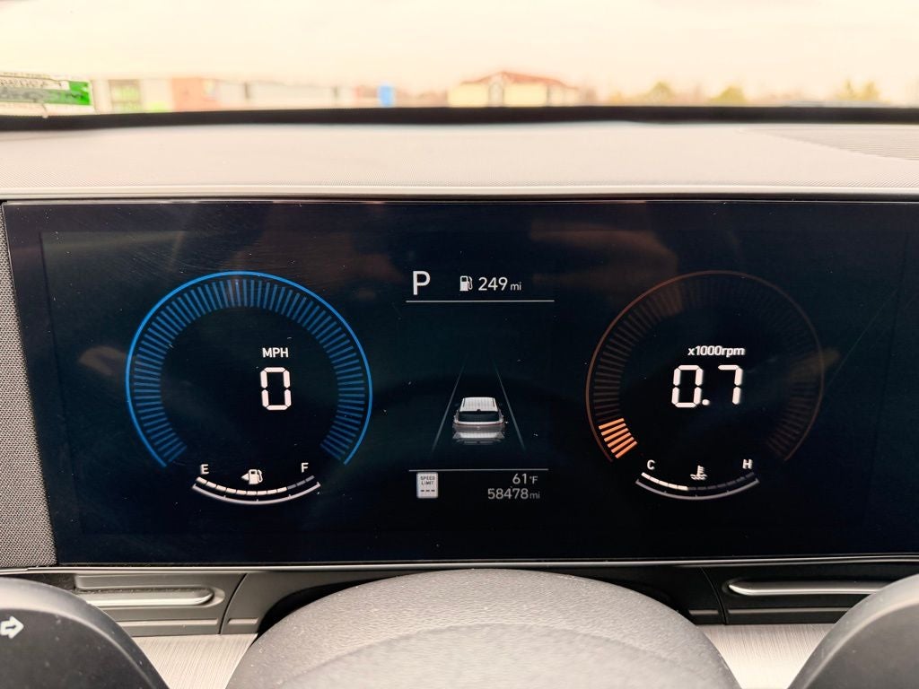 2024 Hyundai KONA SEL