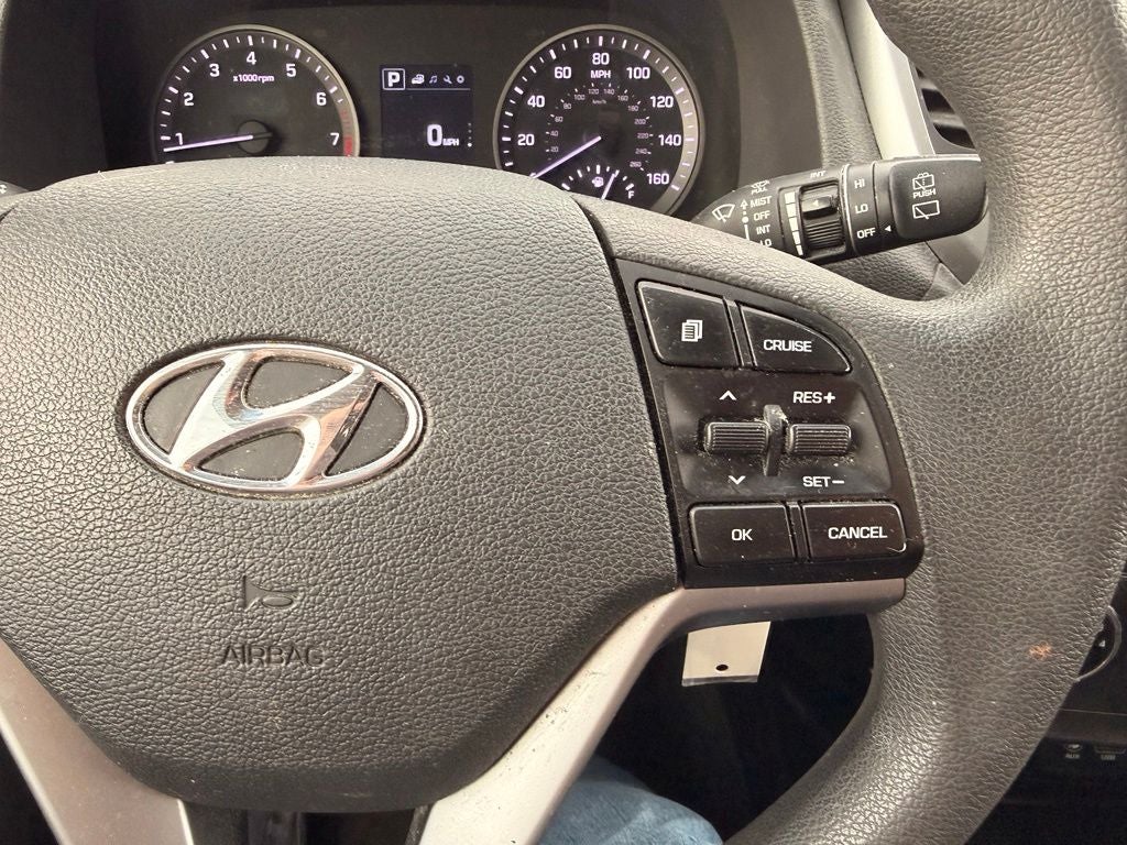 2016 Hyundai TUCSON SE