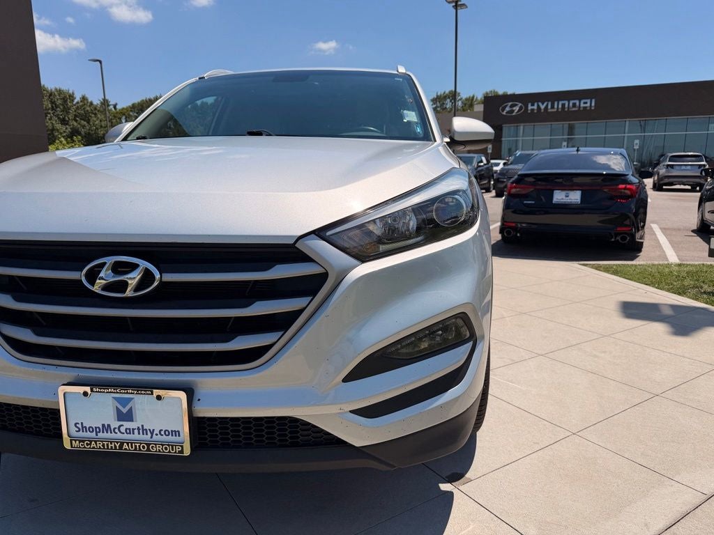 2017 Hyundai TUCSON SE Popular Equipment Package