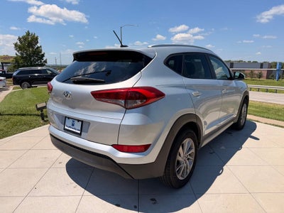 2017 Hyundai TUCSON SE Popular Equipment Package