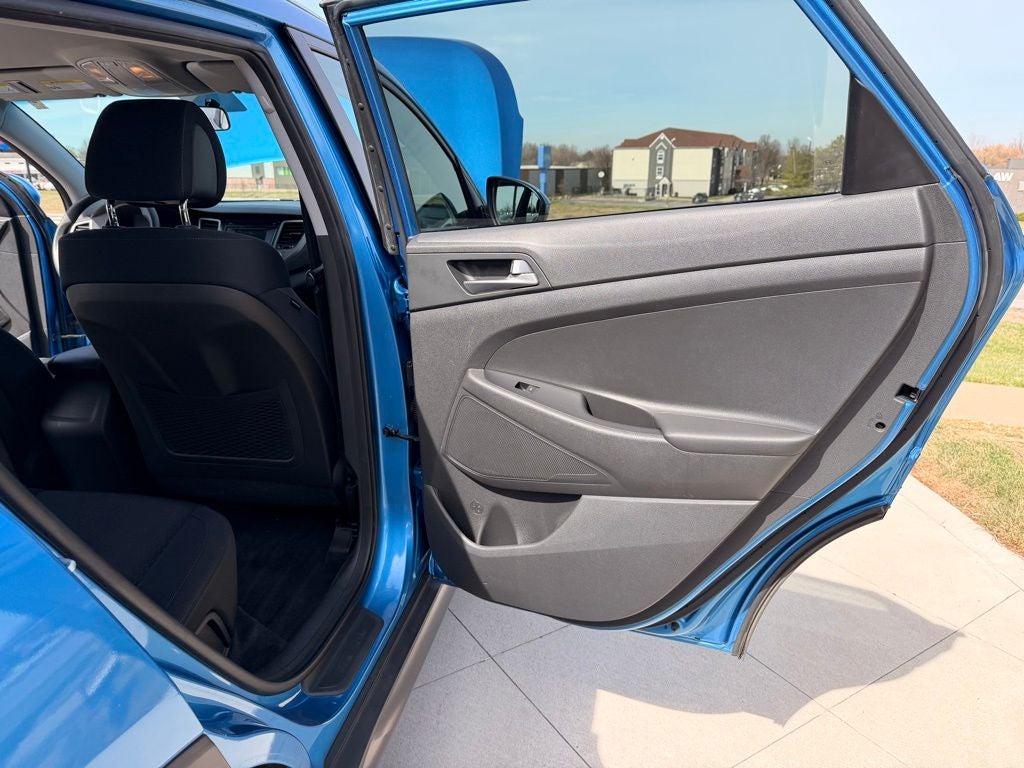 2016 Hyundai TUCSON SE