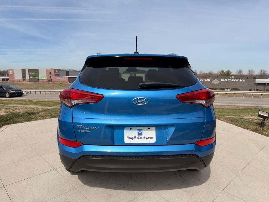 2016 Hyundai TUCSON SE