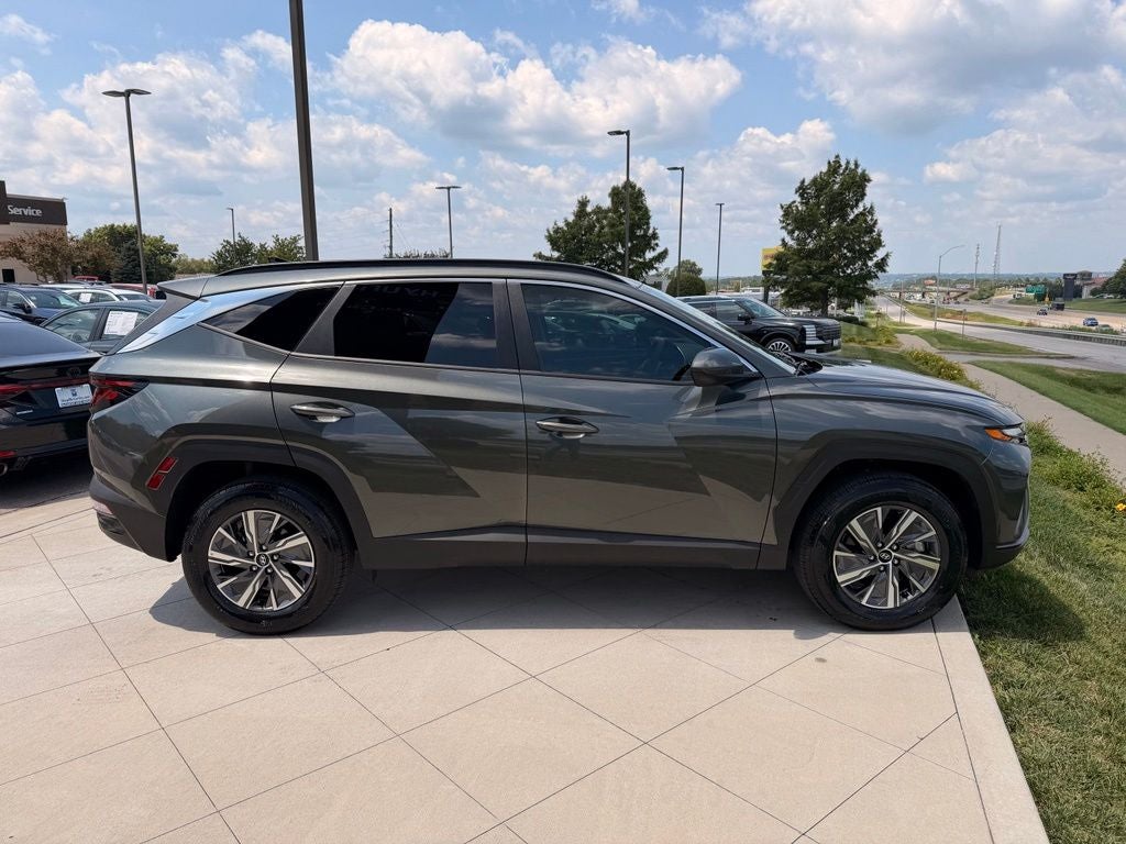 2024 Hyundai TUCSON HYBRID Blue
