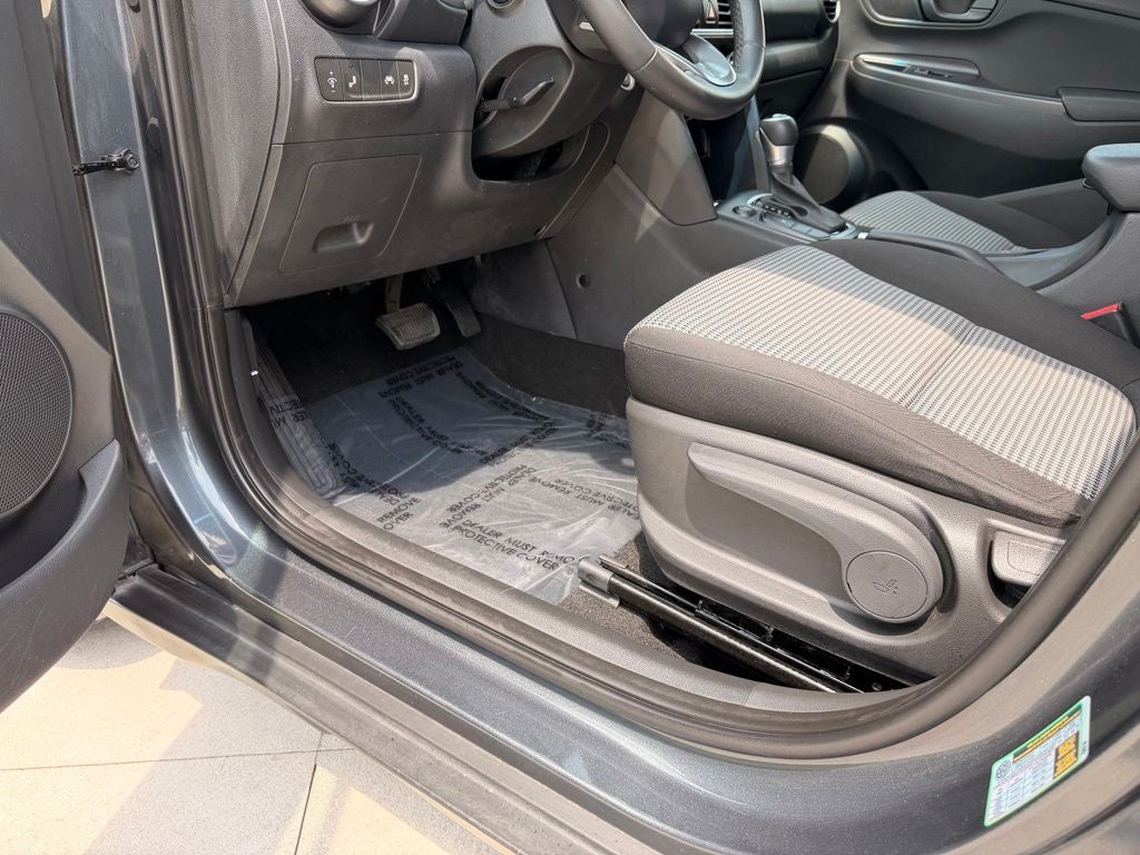 2021 Hyundai KONA SEL