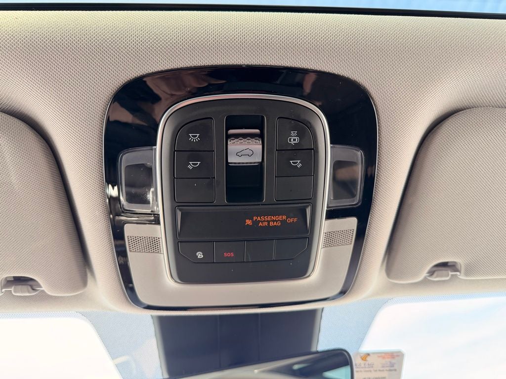 2022 Hyundai SANTA FE HYBRID SEL Premium