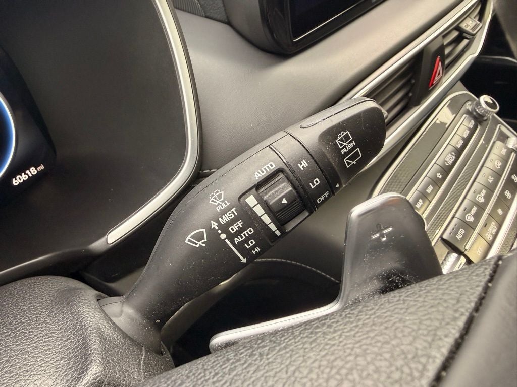 2022 Hyundai SANTA FE HYBRID Limited