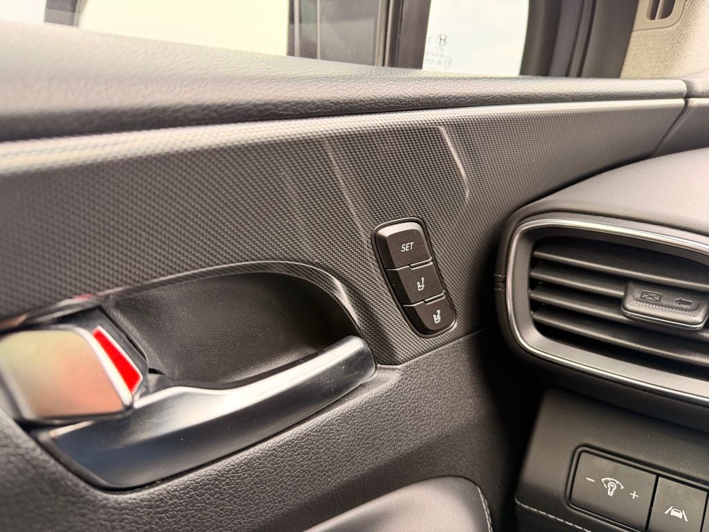 2022 Hyundai SANTA FE HYBRID Limited