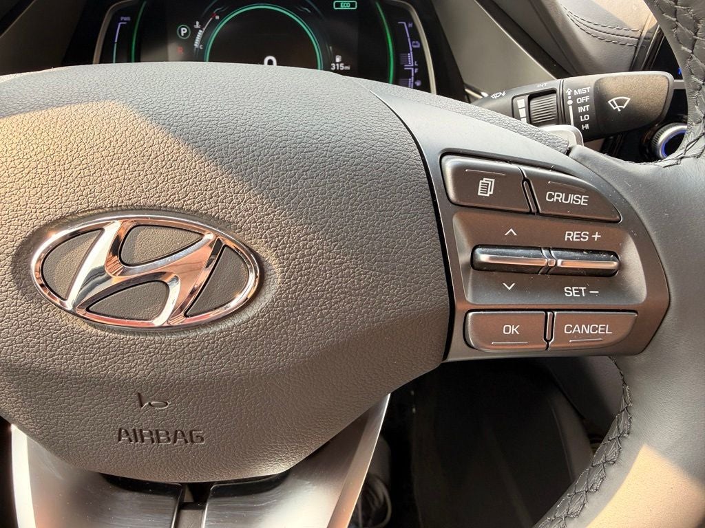 2020 Hyundai IONIQ HYBRID SE