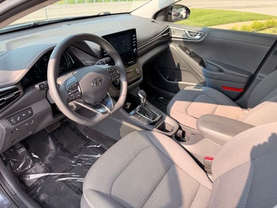 2020 Hyundai IONIQ HYBRID SE