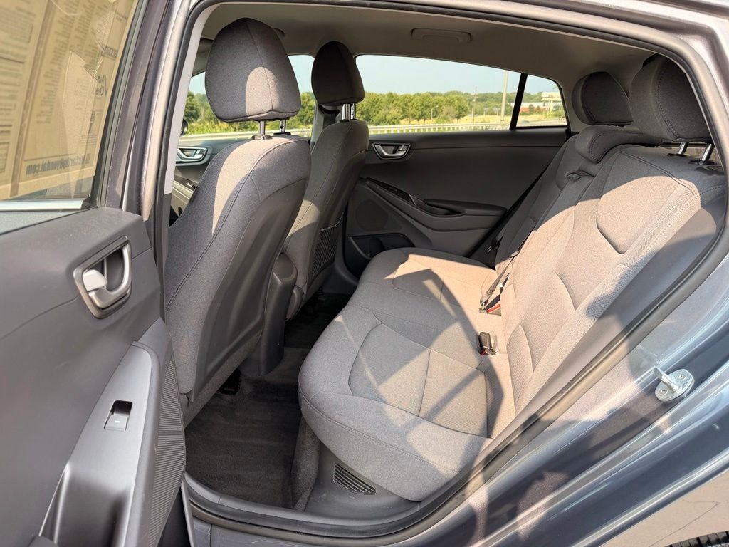 2020 Hyundai IONIQ HYBRID SE