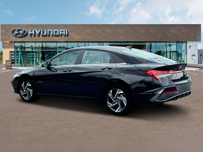 2025 Hyundai ELANTRA Limited