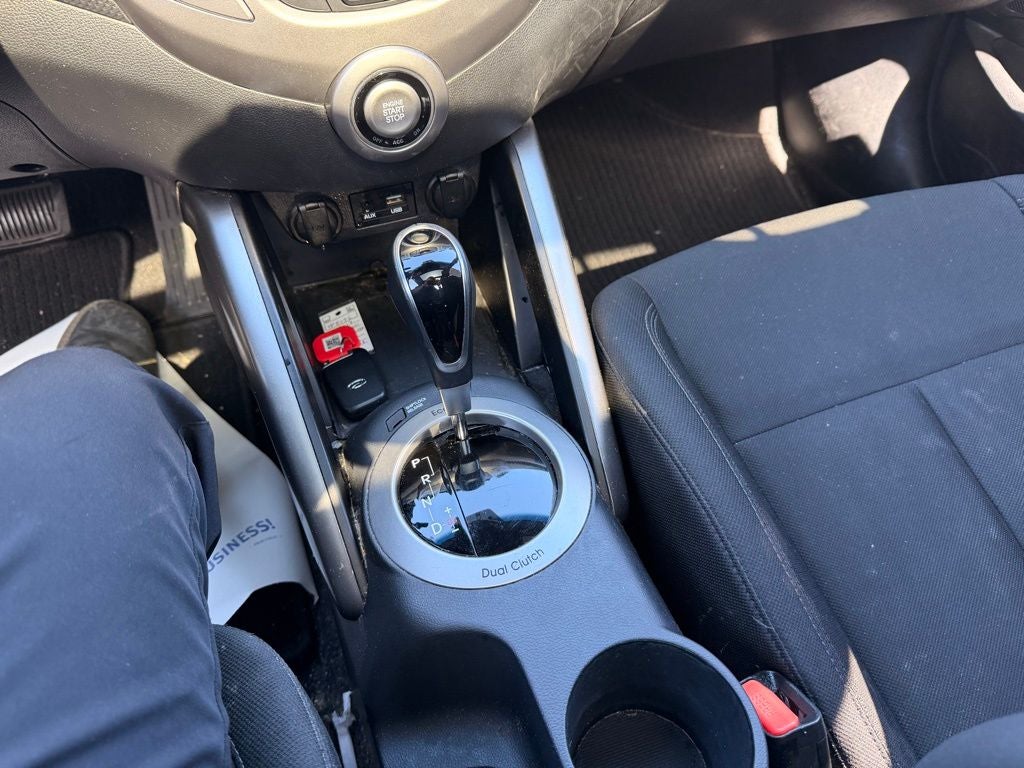 2017 Hyundai VELOSTER Value Edition DCT