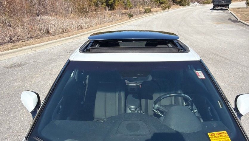 2017 Hyundai VELOSTER Value Edition DCT