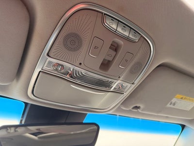 2020 Kia K900 Luxury