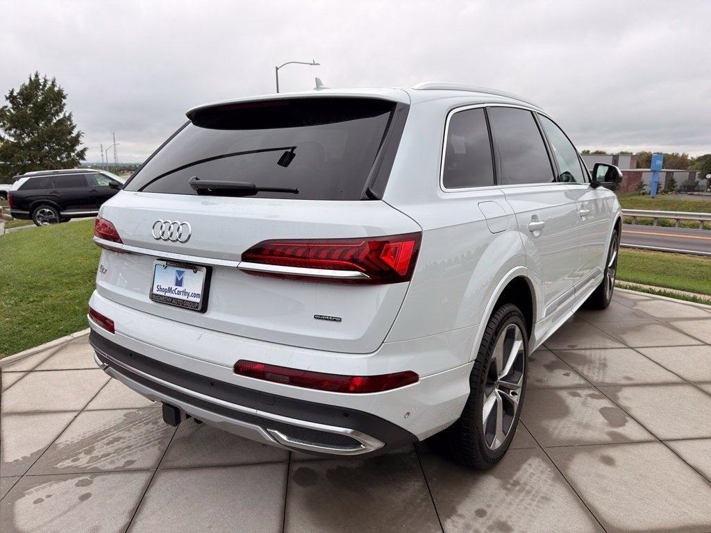 2021 Audi Q7 55 Prestige quattro