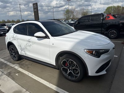 2022 Alfa Romeo Stelvio Ti